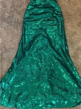 Sherri Hill Emerald Green Sequin Prom Dress